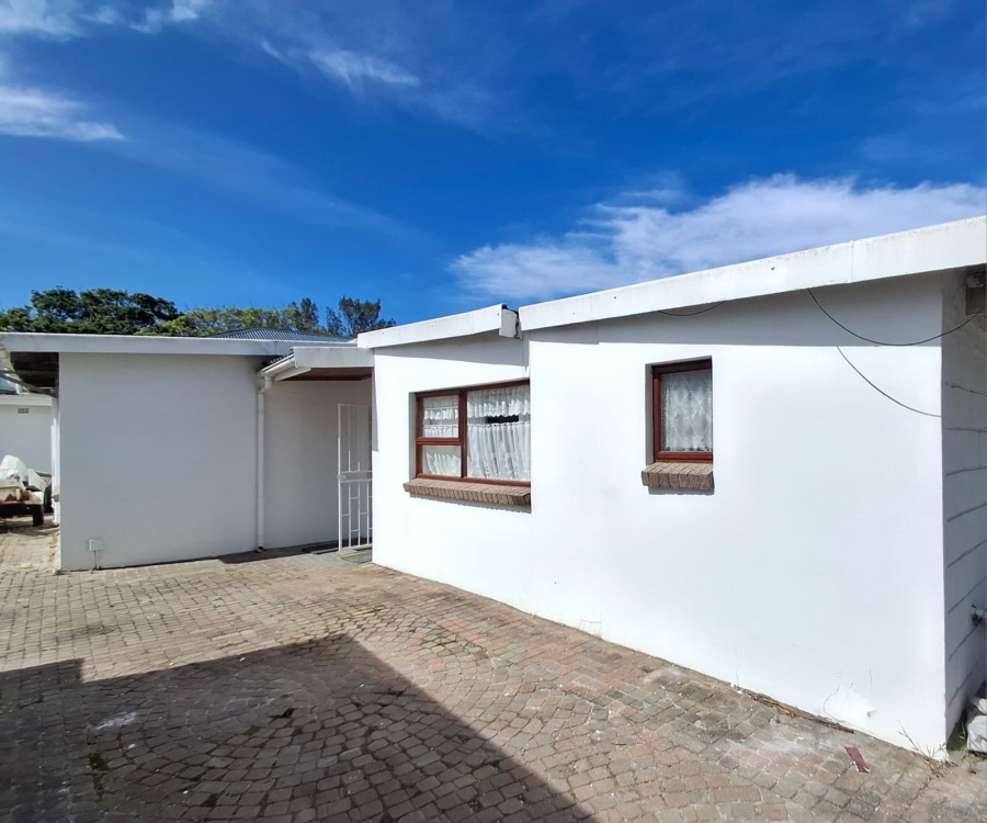 5 Bedroom Property for Sale in George East Western Cape